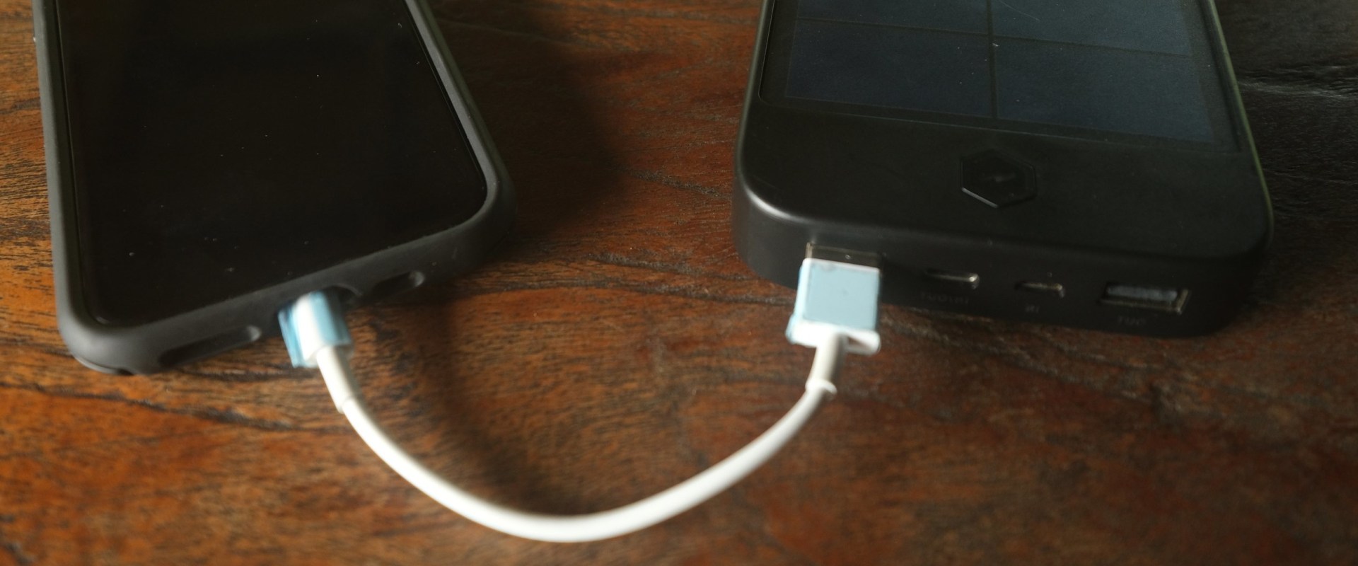 How to Choose the Best Solar Power Bank for Your Needs